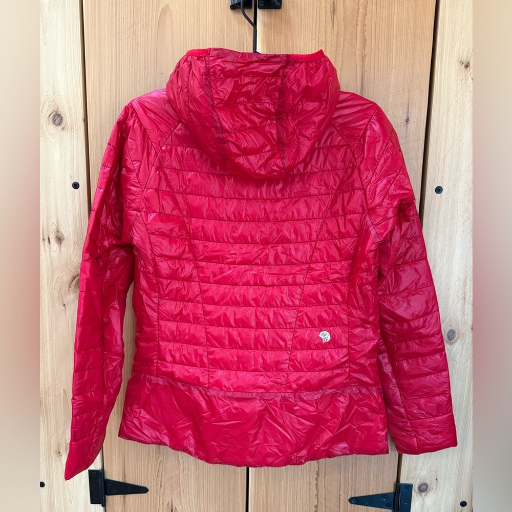Mountain Hardwear Women's Red Quilted Hooded Insulated Jacket - Picture 2 of 9
